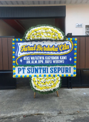 Papan Bunga Duka di Huwongo