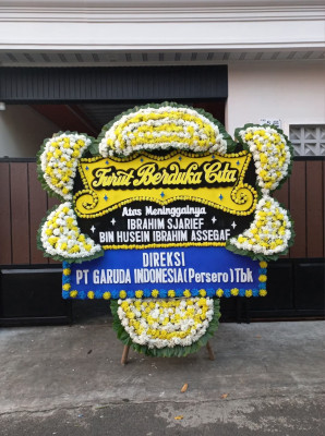 Papan Bunga Duka di Huwongo